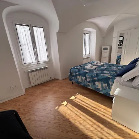 La Casa Di Carlotta * Sanremo