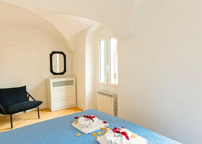 La Casa Di Carlotta * Sanremo